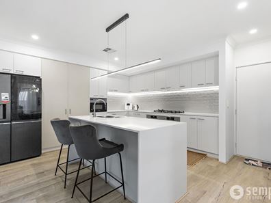 35A Windelya Road, Kardinya WA 6163