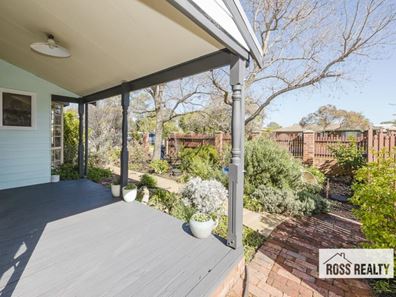 24 Iolanthe Street, Bassendean WA 6054
