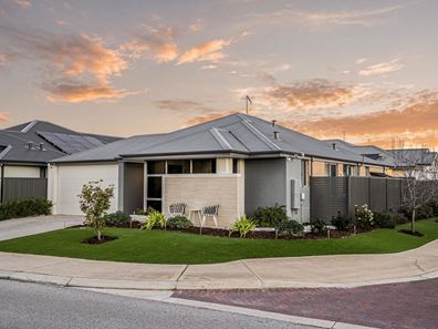 26 Hollingworth Drive, Aveley WA 6069
