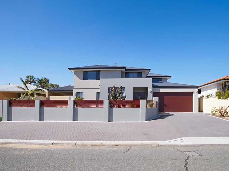 5 Pinewood Avenue, Kardinya WA 6163