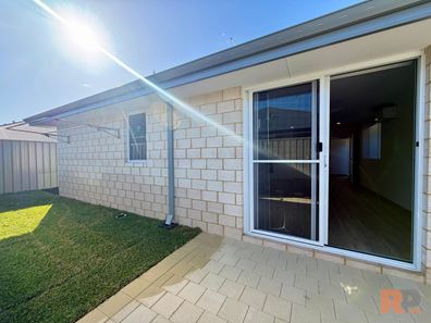 16/22 Old Pinjarra Road, Greenfields WA 6210
