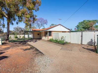 120 Ward Street, Lamington WA 6430