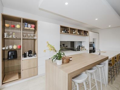 18A Jaeger Square, Ballajura WA 6066