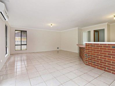 72 Winthrop Drive, Winthrop WA 6150