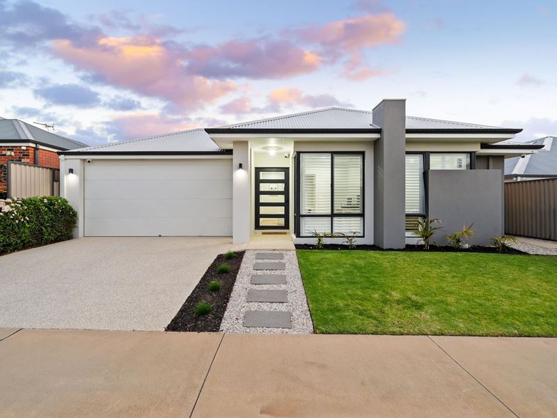 24 Scantling Way, Whitby WA 6123