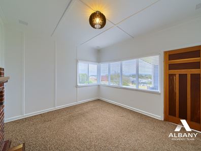 49 Wollaston Road, Middleton Beach WA 6330