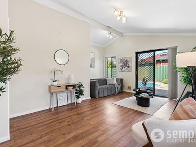 20 Cosmelia Way, Parkwood WA 6147