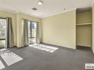 1 Rokeford Way, Morley WA 6062
