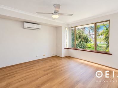 4 Mauldon Mews, Winthrop WA 6150