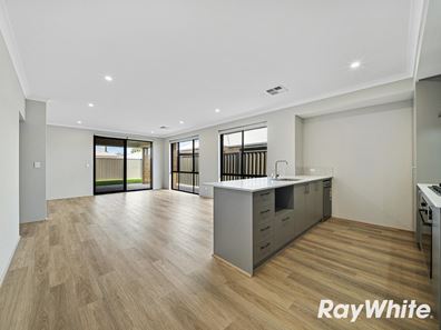 40 Swanson Loop, Coodanup WA 6210