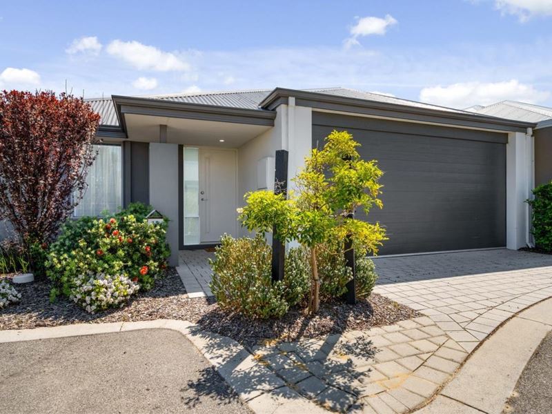 15/23 Bakana Loop, Landsdale WA 6065