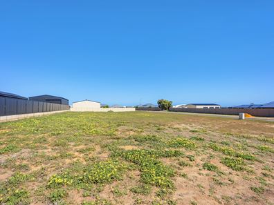 15 Protea Avenue, Moresby WA 6530