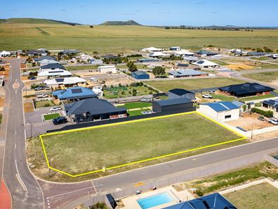 15 Protea Avenue, Moresby WA 6530
