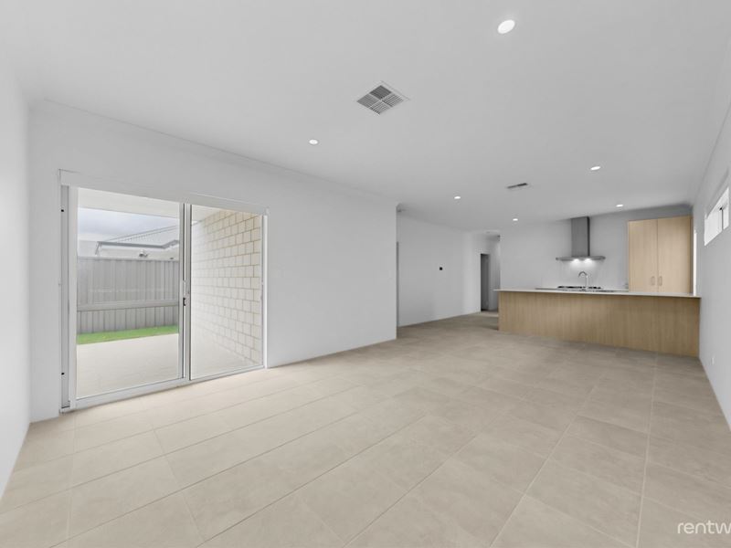 72 Halbert Rise, Anketell