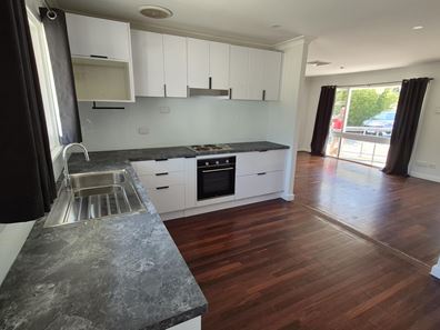 228 Seventh Road, Armadale WA 6112