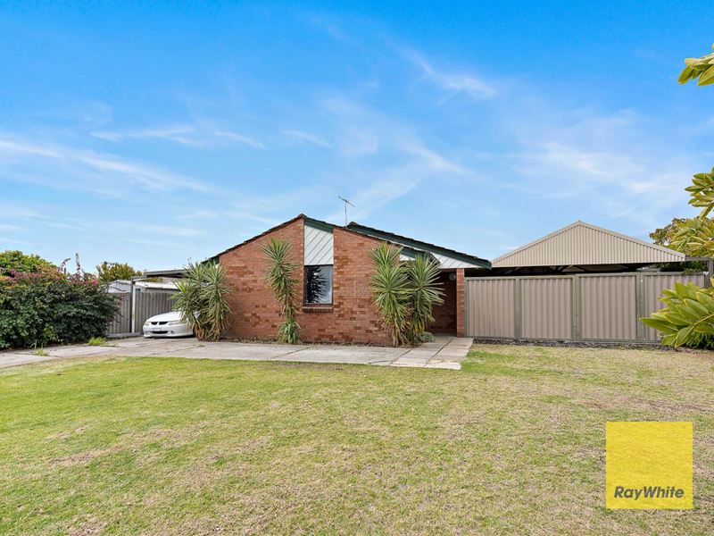 4 Bligh Place, Thornlie WA 6108