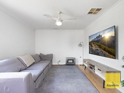 4 Bligh Place, Thornlie WA 6108