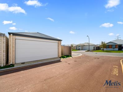 88 Brilliant Boulevard, Mandogalup WA 6167