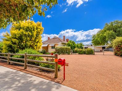 140 South Western Highway, Waroona WA 6215