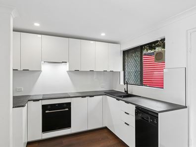4/29 Pearl Parade, Scarborough WA 6019