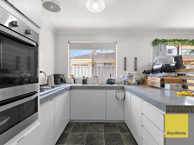7/15 Carnac Court, Gosnells WA 6110