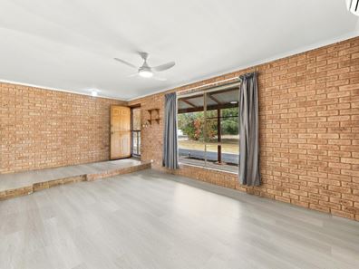 3 Logue Court, Walkaway WA 6528