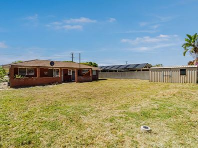 13 Waterton Way, Cooloongup WA 6168
