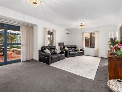 125A Cobb Street, Wembley Downs WA 6019