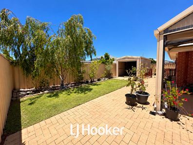 7 Tiffany Centre, Dalyellup WA 6230