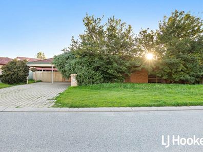 21 Minilya Loop, Warnbro WA 6169