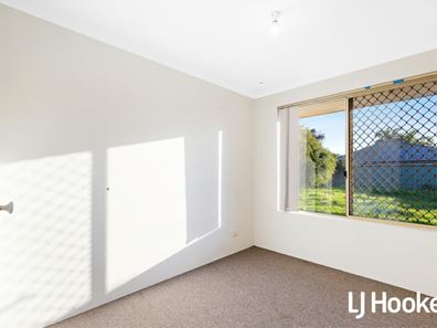 21 Minilya Loop, Warnbro WA 6169