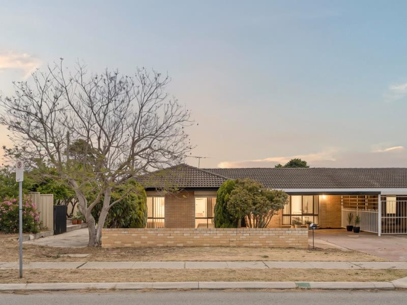 1A Addington Way, Marangaroo WA 6064