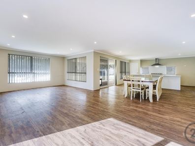 89 Thompson Crescent, Lake Clifton WA 6215