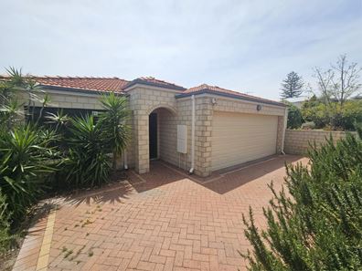 1C Hove Crt, Nollamara WA 6061
