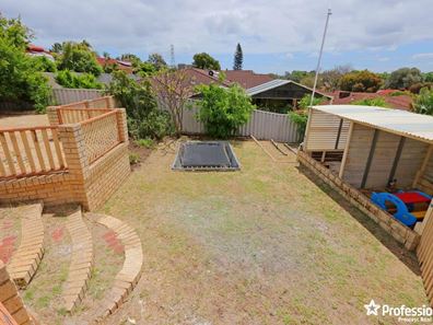 35 Merrifield Circle, Leeming WA 6149