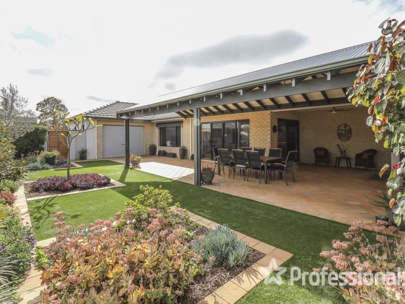 20 Brigalow Bend, Ellenbrook WA 6069