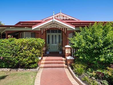 145 Cook Avenue, Hillarys WA 6025