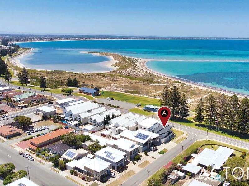 214A Arcadia Drive, Shoalwater WA 6169