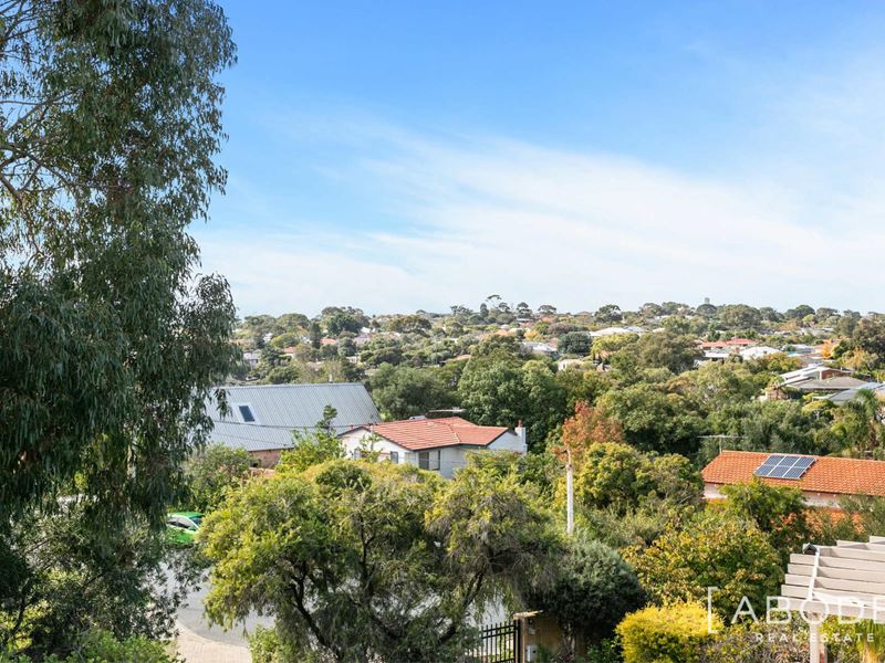 10 Reservoir Close, Mosman Park WA 6012