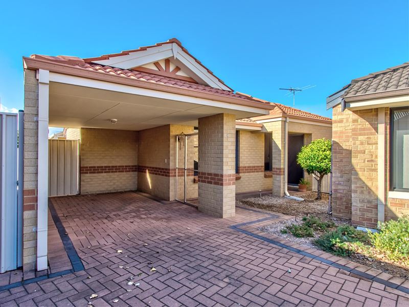 4/4 Bristol Street, Warnbro