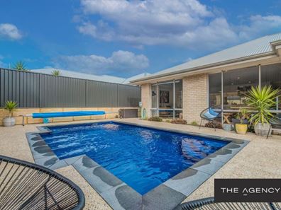 73 Midsummer Avenue, Jindalee WA 6036