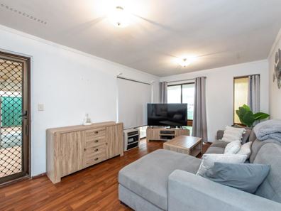 17 Seaflower Crescent, Craigie WA 6025