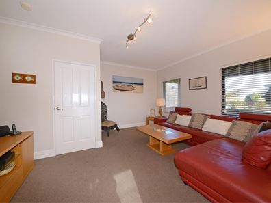 21 Manta Pass, Mindarie WA 6030