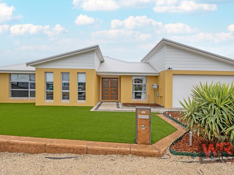 46 Houghton Boulevard, Bayonet Head