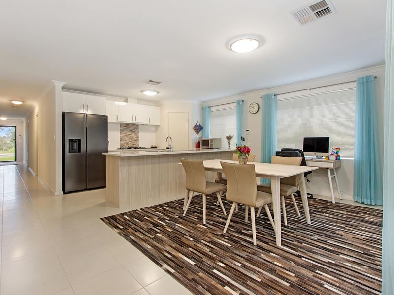 34 Edmonton Loop, Baldivis WA 6171