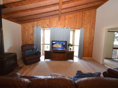 10 Andante Street, Falcon WA 6210