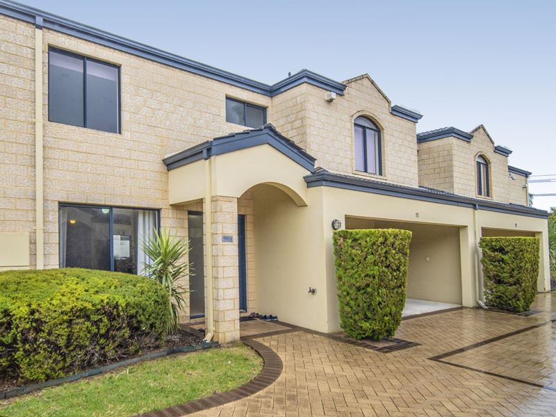 11/12 Kimberley Street, Belmont
