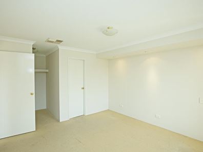 9 Allanbi Circuit, Carramar WA 6031