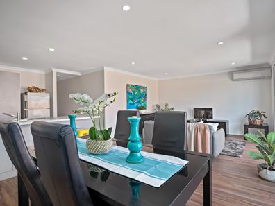 6 Wolfson Way, Piara Waters WA 6112