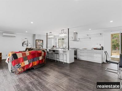 27 Macedon Place, Craigie WA 6025